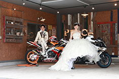 ウェディングフォト・前撮り・後撮り 結婚式・フォトウェディング 車・バイク 愛車と一緒に撮影OK 乗車もOK